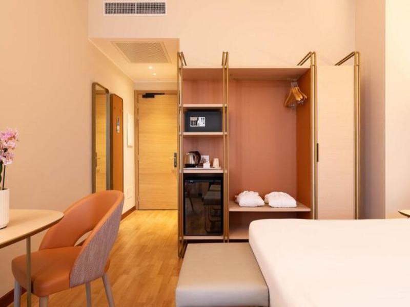 Hotel Raffaello image