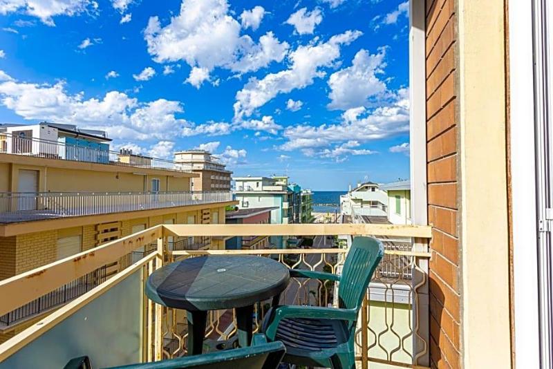 Hotel Residence & Suites image
