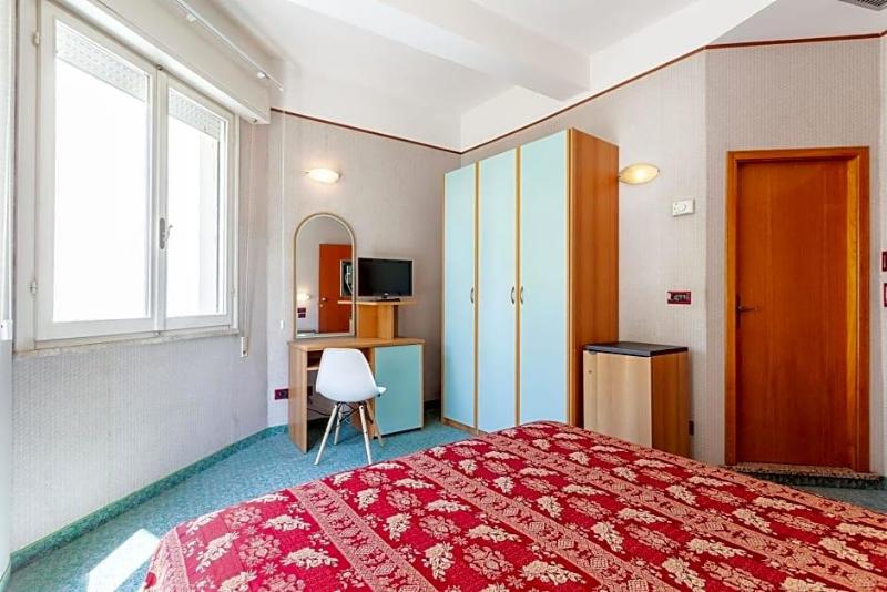 Hotel Residence & Suites image