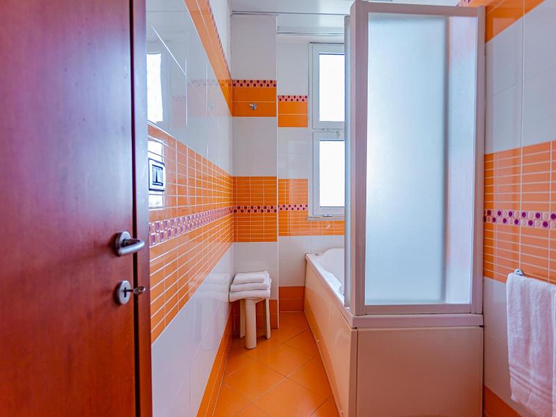 Hotel Residence & Suites image