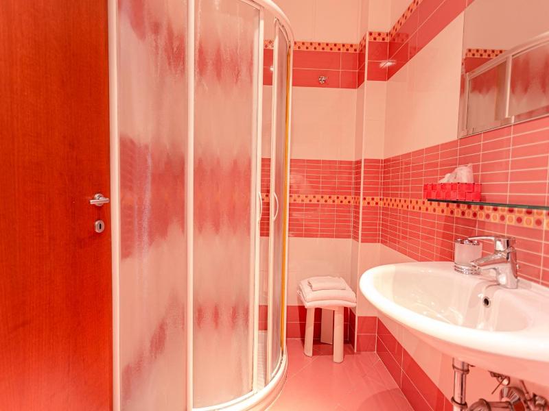 Hotel Residence & Suites image
