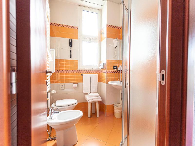 Hotel Residence & Suites image