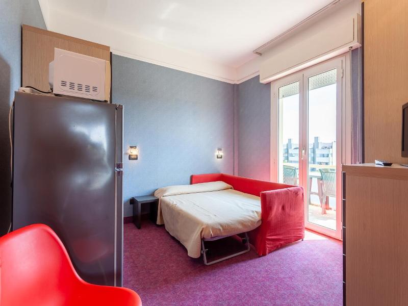 Hotel Residence & Suites image
