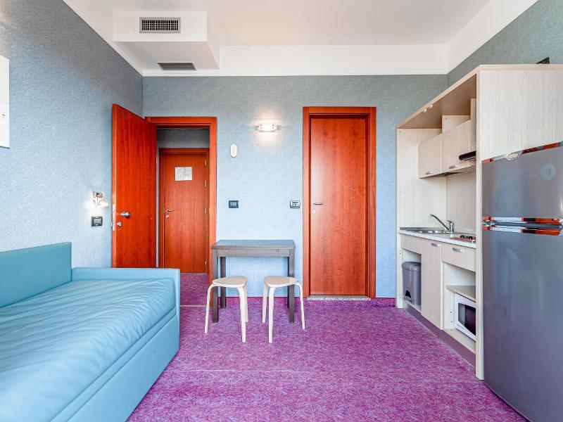 Hotel Residence & Suites image