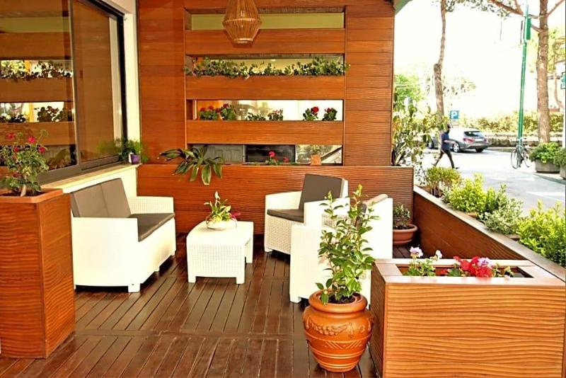 Hotel Residence & Suites image