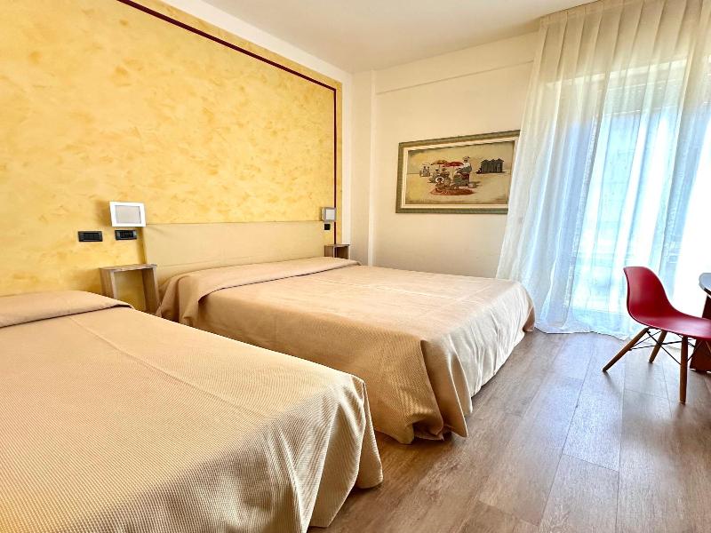 Hotel Residence & Suites image