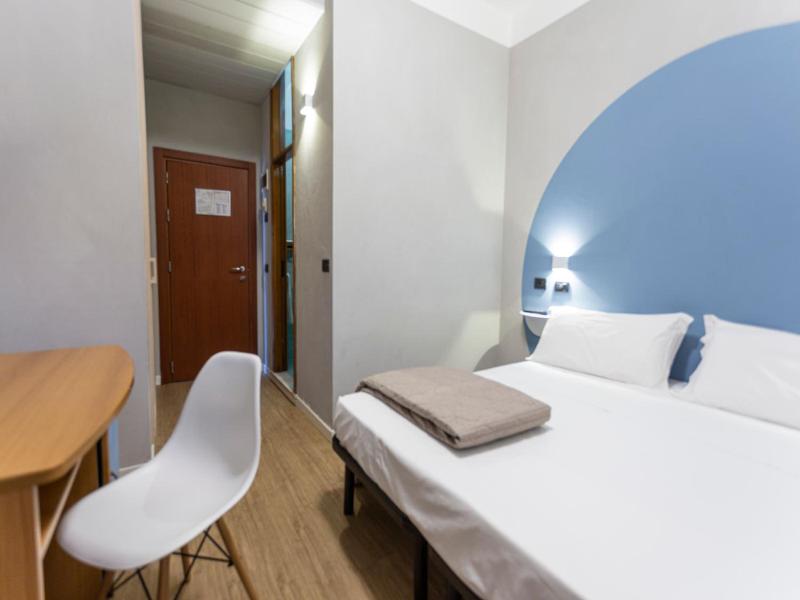 Hotel Residence & Suites image