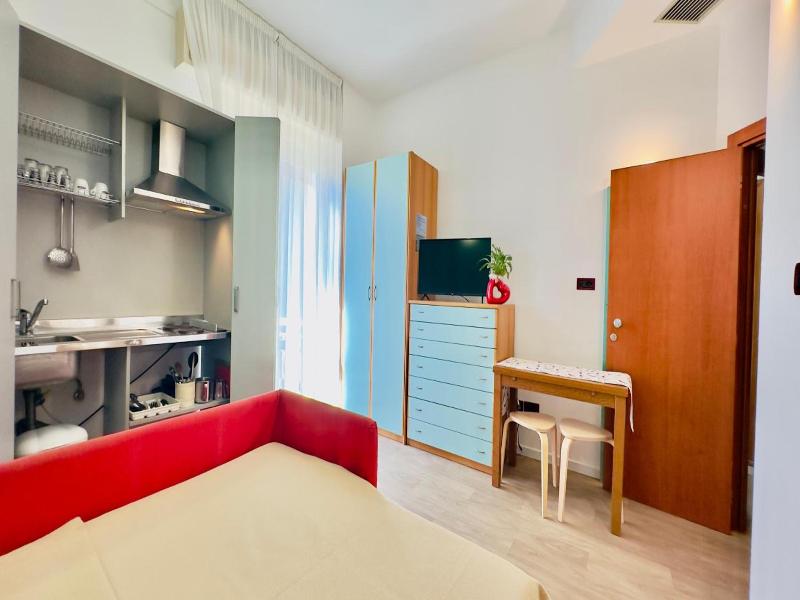 Hotel Residence & Suites image