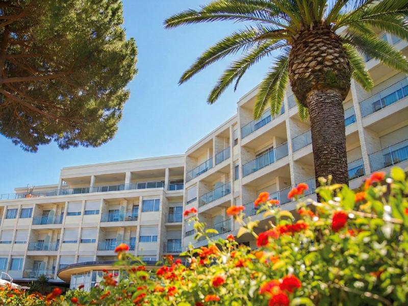 JR Resort Elba International image