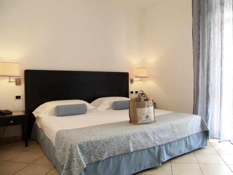 JR Resort Elba International image