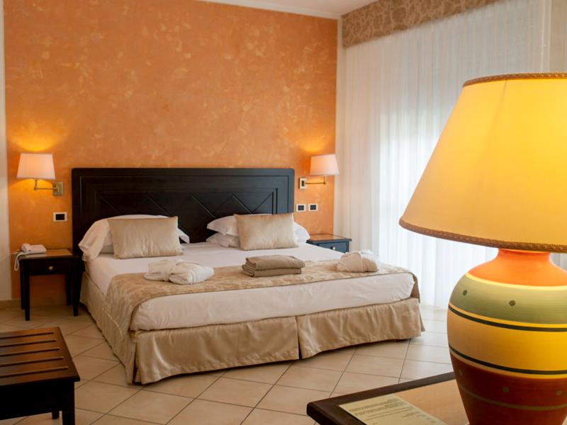 JR Resort Elba International image
