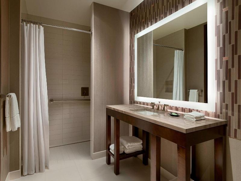 Westin Phoenix Downtown image