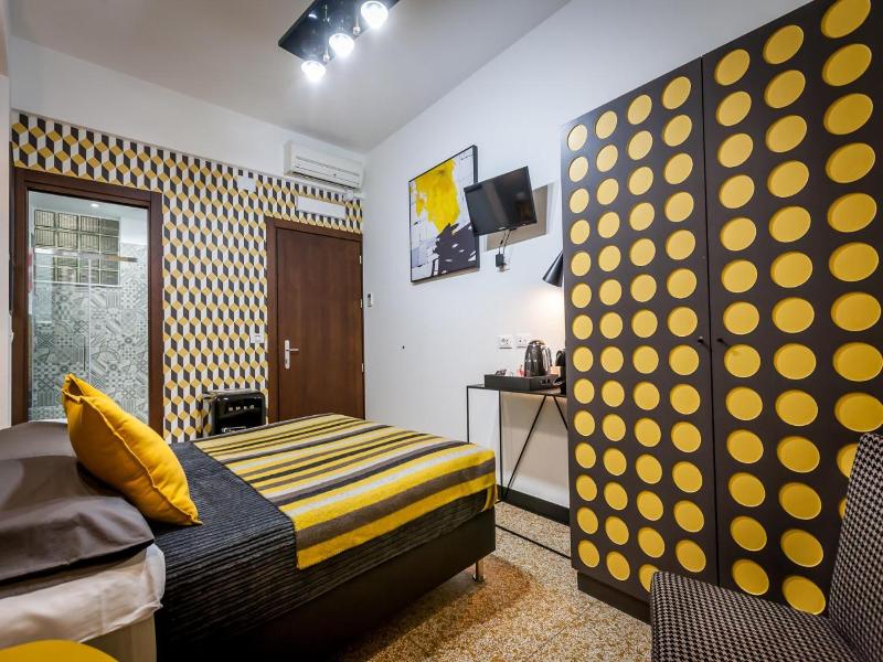 Hotel Bologna image