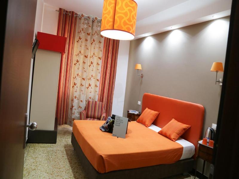 Hotel Bologna image