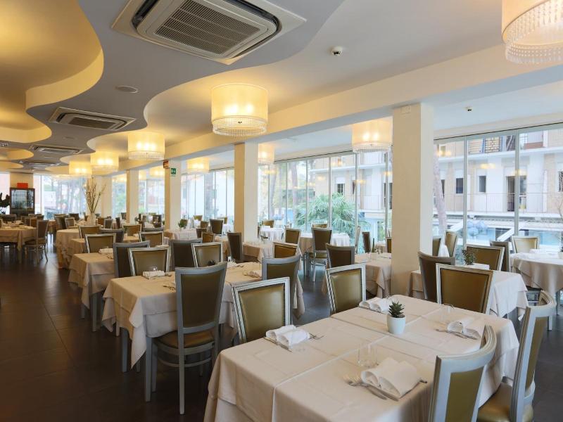 Hotel Caribia image