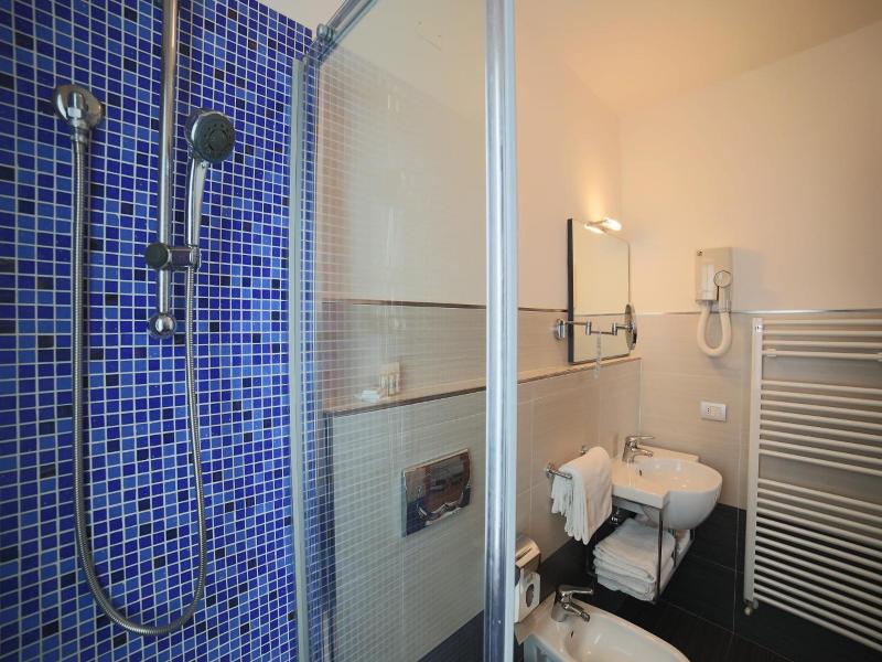 Hotel Caribia image