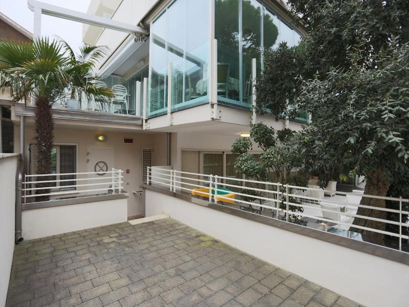 Hotel Caribia image