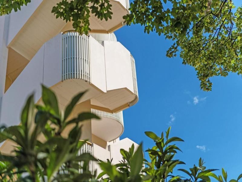 SALUS SMART CHIC HOTEL image
