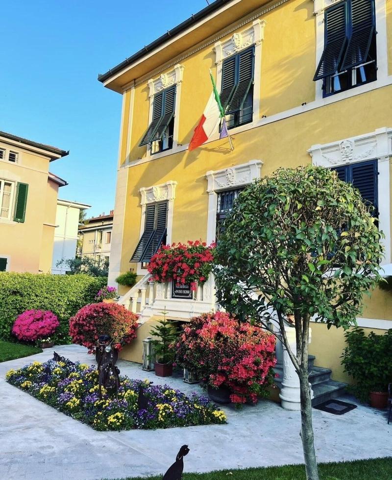 Lucca In Villa image