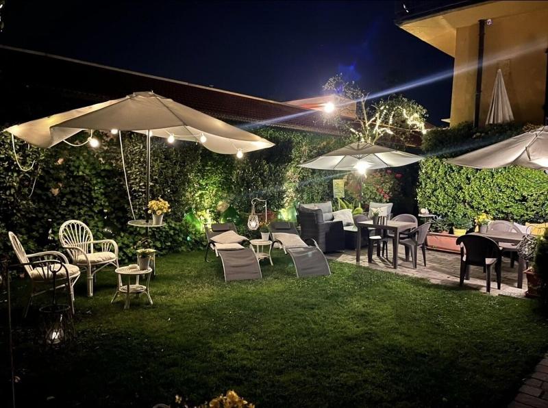 Lucca In Villa image