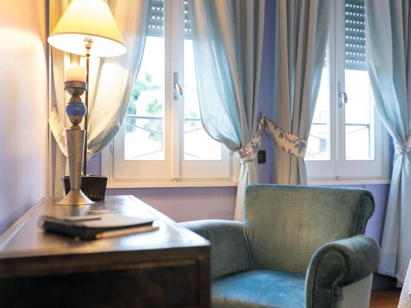Hotel Villa Linneo image