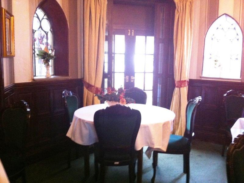 Georgian House Hotel image