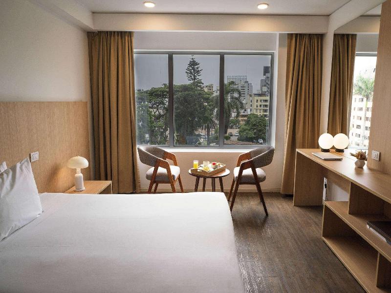 Dazzler by Wyndham Lima Miraflores image