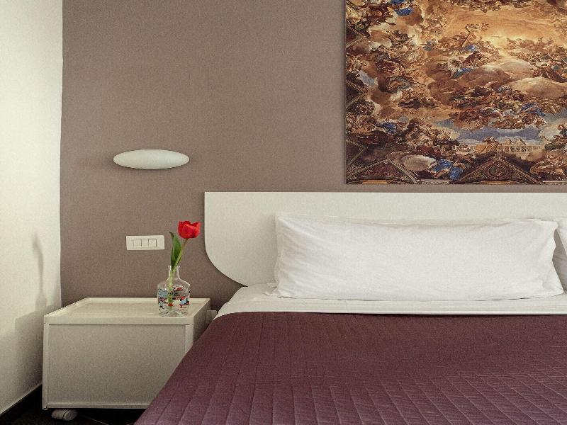 B&B Carafa Suite image