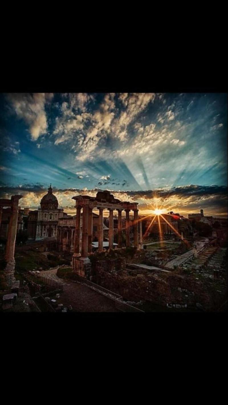 Hold Rome image
