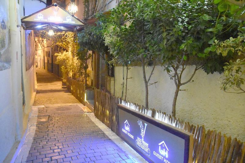 Riad Verus image