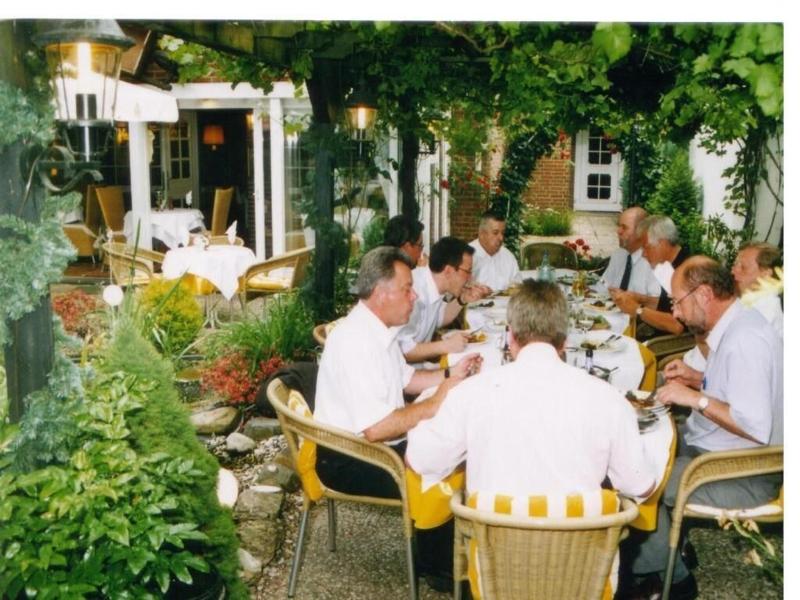 Hotel & Restaurant Bei Holzchen image