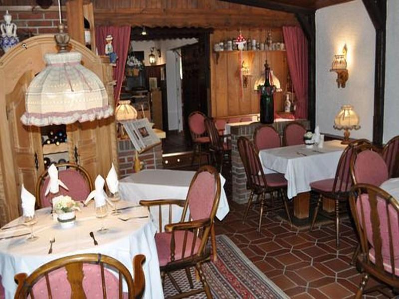 Hotel & Restaurant Bei Holzchen image