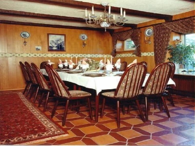 Hotel & Restaurant Bei Holzchen image