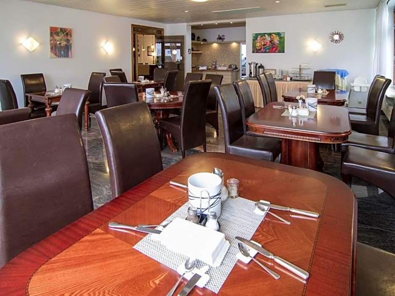 Hotel Maurer image
