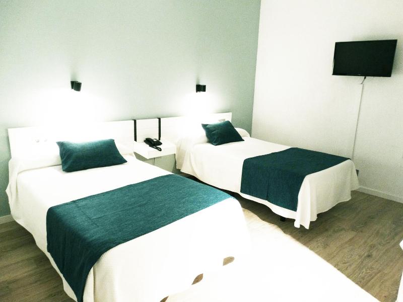 Hotel Goya image