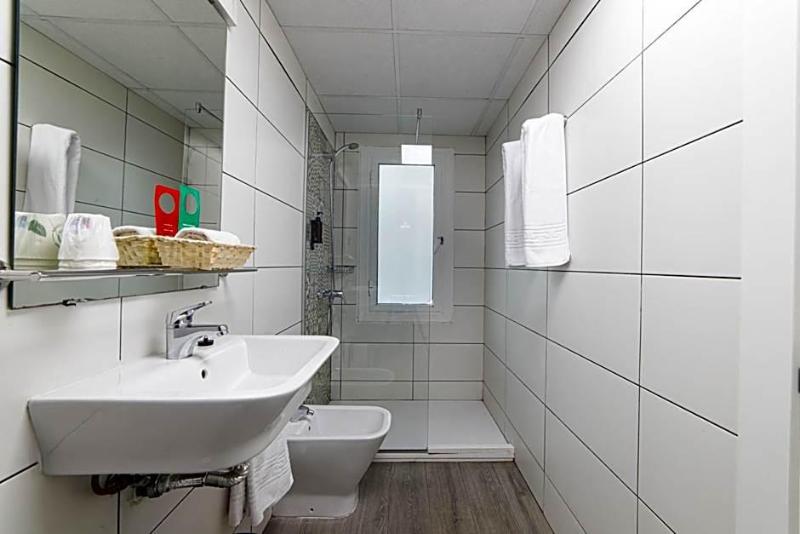 Hotel Goya image