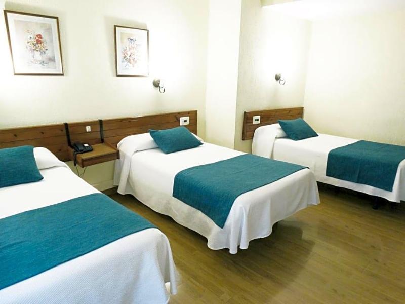 Hotel Goya image