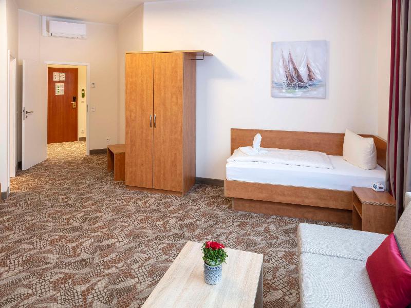 Best Western Hotel Dreilaenderbruecke image