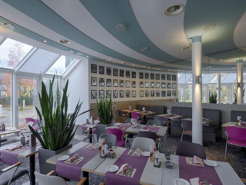 Globana Airport Hotel image