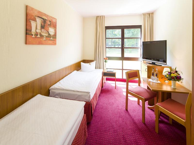 Kim Hotel Im Park image