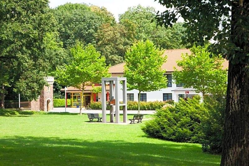 Kim Hotel Im Park image