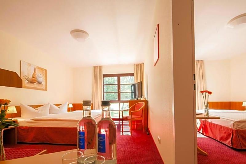 Kim Hotel Im Park image