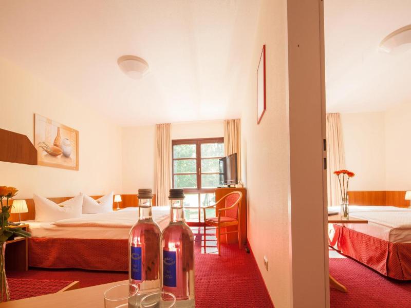 Kim Hotel Im Park image
