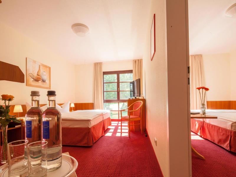 Kim Hotel Im Park image