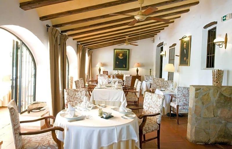 Hotel Restaurante Casa Del Maco image