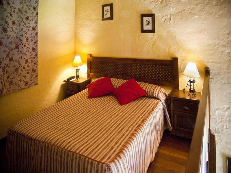 Hotel Galaroza Sierra image