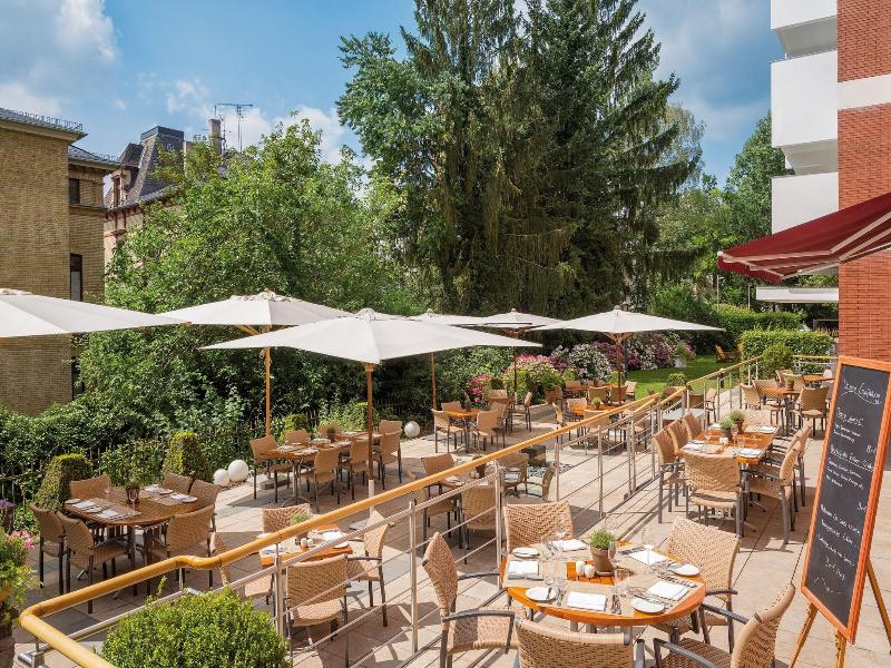 Hotel Oranien Wiesbaden image