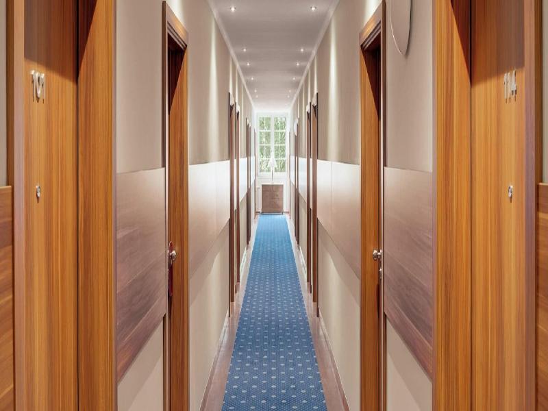 Hotel Oranien Wiesbaden image