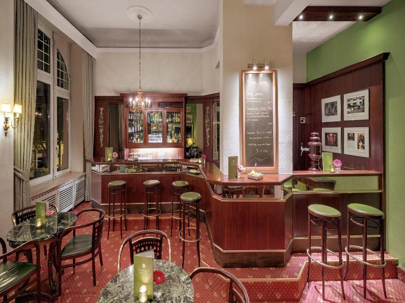 Hotel Oranien Wiesbaden image