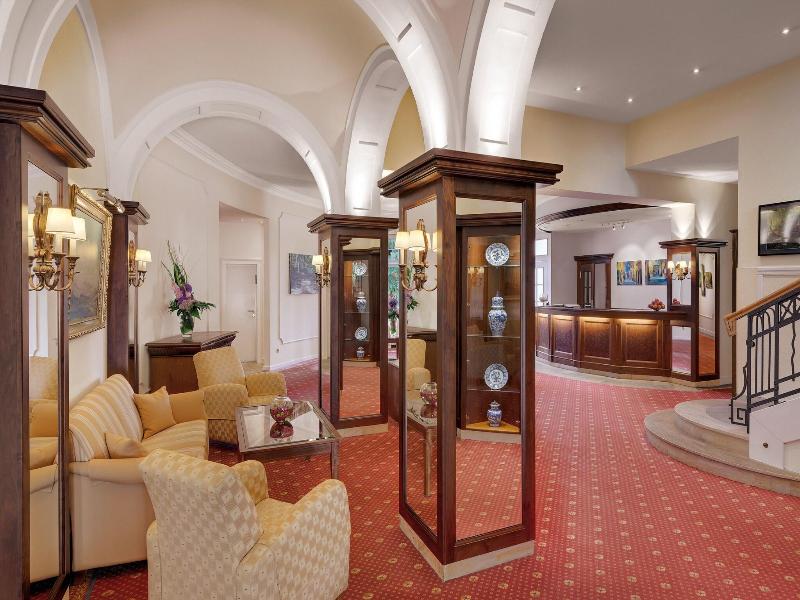 Hotel Oranien Wiesbaden image